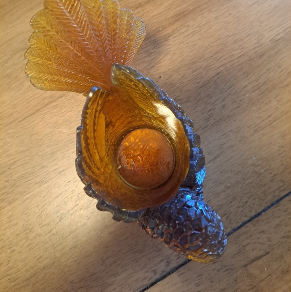 Vtg Lucite Acrylic Dove Candle Holder Votive Tealight Honey Amber Feathers - Picture 9 of 10